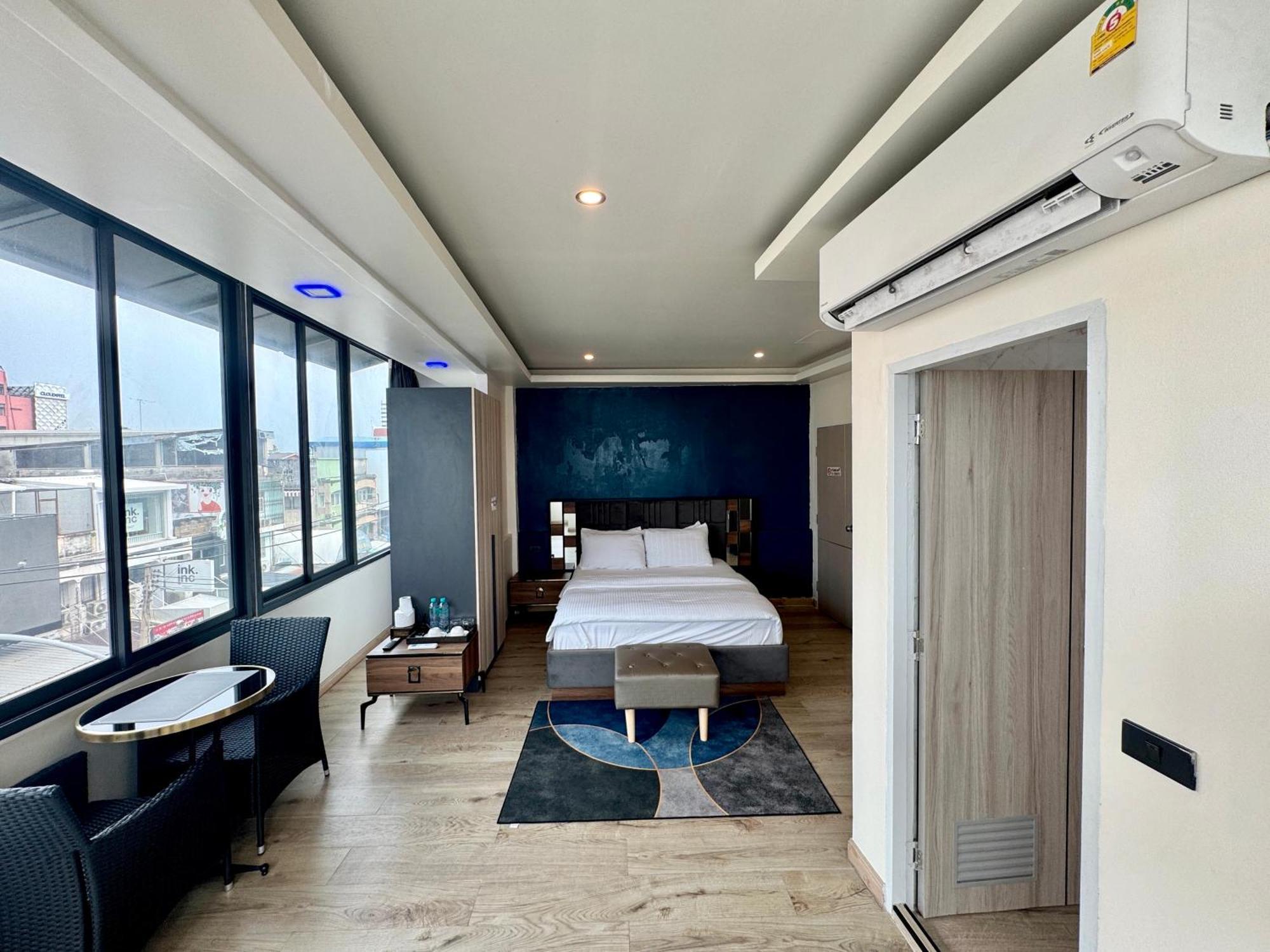 Pumpui Place Pattaya Exterior foto